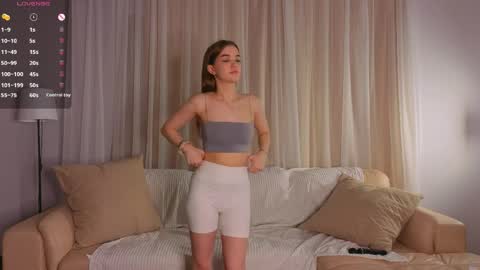 Snapshot of llunacoom chatting on April 2026 03:17:02 PM Luna online show from April 2026 03:17:02 PM