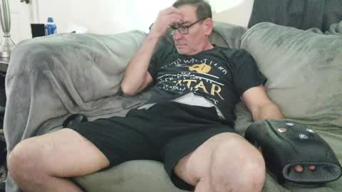 Snapshot of lngdickdaddy chatting on April 2026 12:22:02 AM LongDick Daddy online show from April 2026 12:22:02 AM