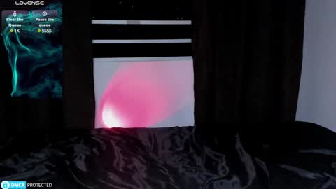 Lynx Mist online show from December 2024 04:33:02 AM