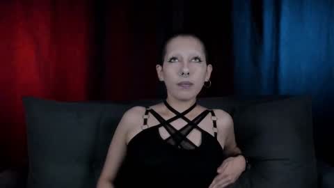 Lynx Mist online show from October 2025 11:49:01 PM