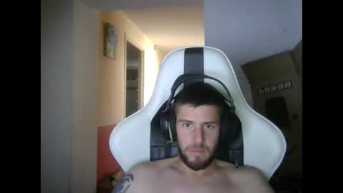 Snapshot of lobotomy54 chatting on September 2025 01:01:01 PM lobo online show from September 2025 01:01:01 PM