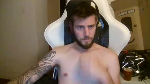 Snapshot of lobotomy54 chatting on October 2025 09:25:01 PM lobo online show from October 2025 09:25:01 PM