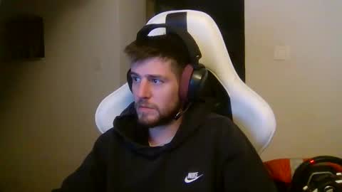 Snapshot of lobotomy54 chatting on November 2025 11:37:01 PM lobo online show from November 2025 11:37:01 PM