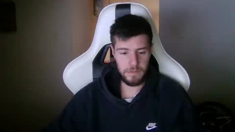 Snapshot of lobotomy54 chatting on December 2025 12:54:01 PM lobo online show from December 2025 12:54:01 PM