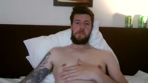 lobo online show from April 2026 08:42:02 PM