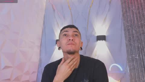 Snapshot of logan_and_rachel chatting on March 2026 11:32:01 AM logan_and_rachel online show from March 2026 11:32:01 AM