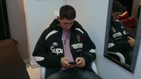 Loganfoster  online show from January 2026 08:14:01 PM