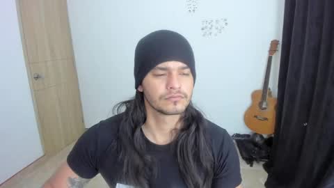 Snapshot of loganhot22 chatting on April 2026 07:45:01 AM Logan online show from April 2026 07:45:01 AM