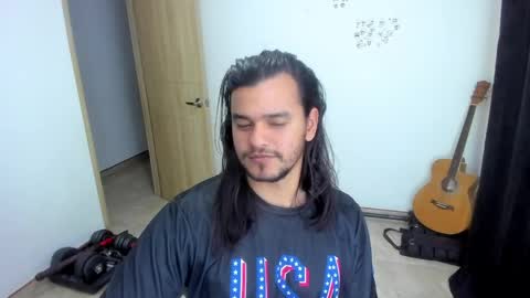 Snapshot of loganhot22 chatting on May 2026 06:32:01 AM Logan online show from May 2026 06:32:01 AM