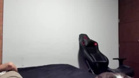 Logan online show from November 2025 08:57:01 AM