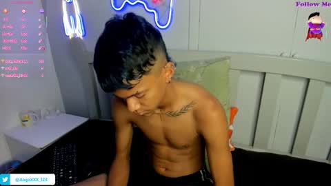 LOUIS online show from November 2025 07:07:02 PM