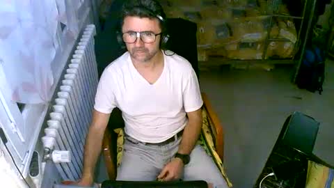 lokoum39 online show from September 2025 06:44:01 PM