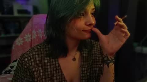 lola online show from December 2025 08:12:01 AM