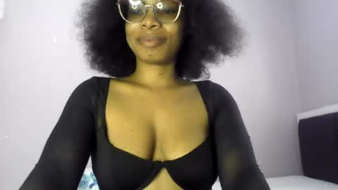 Snapshot of lola_coco chatting on July 2026 10:20:02 AM Lola Coco online show from July 2026 10:20:02 AM