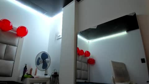 Snapshot of lola_js chatting on March 2026 03:50:01 PM lola_js online show from March 2026 03:50:01 PM