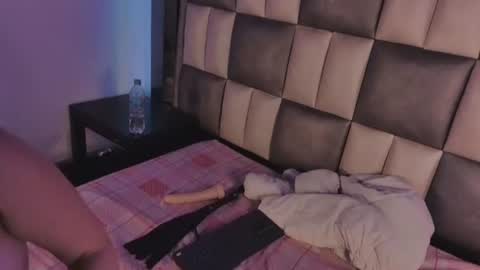lola_js online show from June 2026 12:03:02 AM