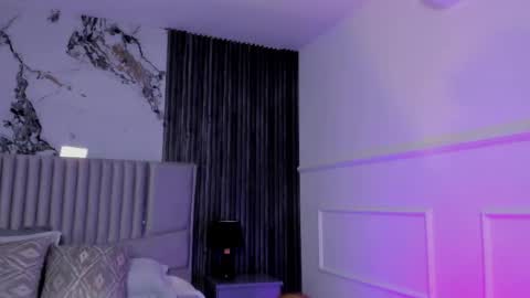 Lola Angel online show from May 2026 01:02:04 AM