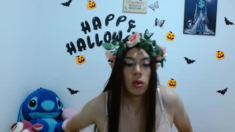 lolabloomx online show from November 2025 02:46:02 AM