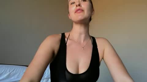 Frt Pr1ncess online show from February 2026 11:39:02 AM