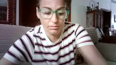 LOLA HUESO y ERIC online show from February 2025 10:11:02 AM