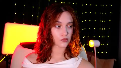 Snapshot of lolalemona chatting on May 2026 10:33:02 AM lolalemona online show from May 2026 10:33:02 AM