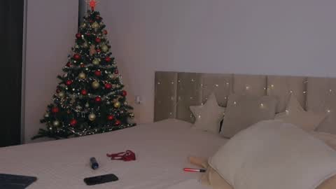 Snapshot of lolasplash chatting on December 2024 03:00:01 AM Lola online show from December 2024 03:00:01 AM