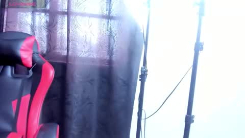 lolasweett_ online show from November 2025 02:16:02 PM