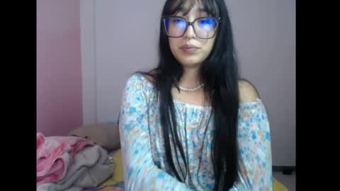 Lolita  online show from April 2026 04:57:02 AM