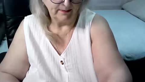 LolkaAlyss online show from March 2026 06:27:02 PM