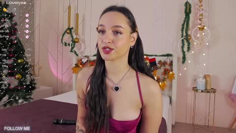 Snapshot of lolly_neal chatting on December 2024 05:02:01 AM Lolly online show from December 2024 05:02:01 AM