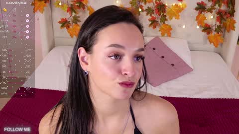 Snapshot of lolly_neal chatting on February 2025 11:20:01 AM Lolly online show from February 2025 11:20:01 AM