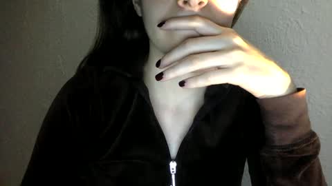 agnes online show from December 2024 10:09:02 PM