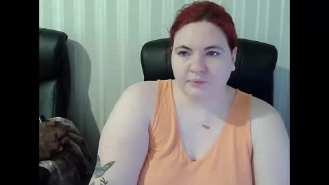 LollyNomelty online show from January 2026 01:27:01 PM