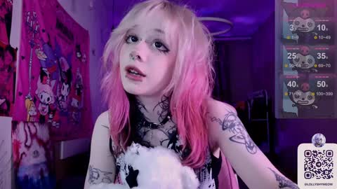 Lolly   online show from January 2025 06:54:02 PM