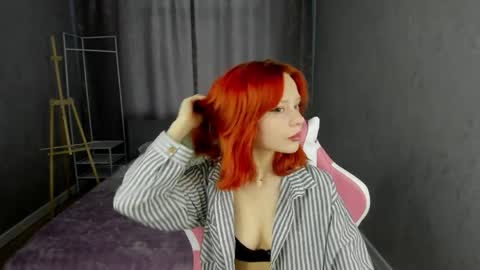 Snapshot of loly_cuttie chatting on April 2026 01:11:01 AM Loly online show from April 2026 01:11:01 AM