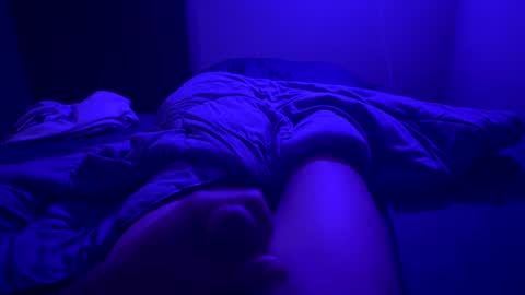 LoMein online show from November 2025 02:50:02 AM