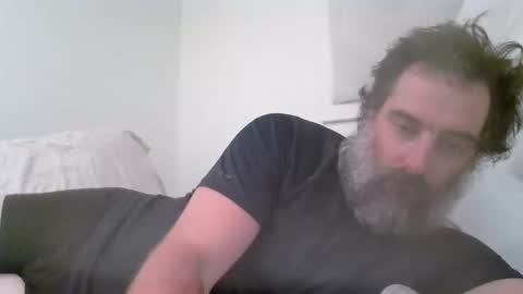 THE SEXIEST MAN ALIVE online show from October 2025 04:15:01 AM