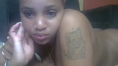 lomyenom56 online show from March 2026 08:25:02 PM