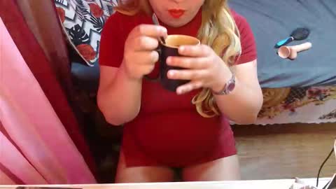 Snapshot of lonelysofia6969 chatting on May 2026 04:45:02 PM lonelysofia6969 online show from May 2026 04:45:02 PM