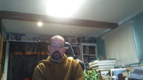 Snapshot of longandcut99 chatting on March 2026 04:44:02 PM longandcut99 online show from March 2026 04:44:02 PM