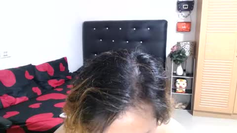 Snapshot of longasiansausage chatting on September 2025 07:52:02 AM TOPwithEXTRABiG online show from September 2025 07:52:02 AM