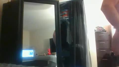 longhairedfreak1921 online show from September 2025 03:44:01 PM