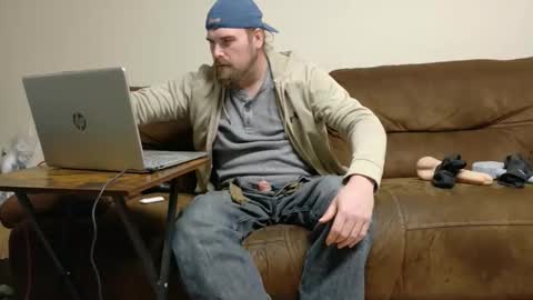 longhairedfreak1921 online show from November 2025 05:44:02 PM