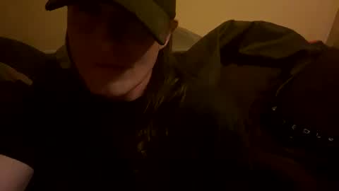 Snapshot of longhotlegs chatting on October 2025 01:21:01 PM Nobody online show from October 2025 01:21:01 PM