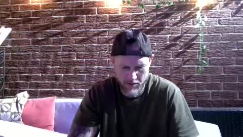 Bradsobad88 online show from June 2026 02:36:02 AM