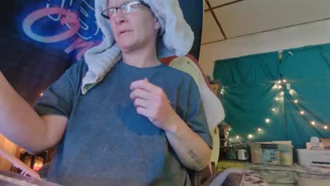 Londoncashmere69  online show from December 2024 12:24:01 AM