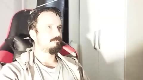 Lucas online show from September 2025 12:48:01 PM