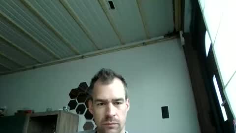 loonelyy online show from March 2026 05:45:01 PM