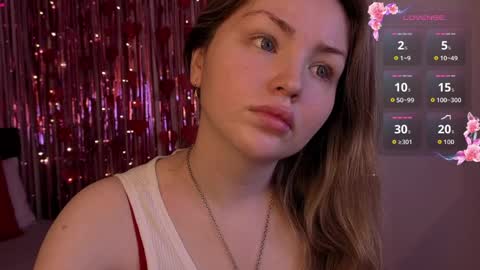 Lora online show from April 2026 02:15:01 PM