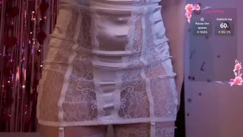 Lora online show from April 2026 06:10:01 PM